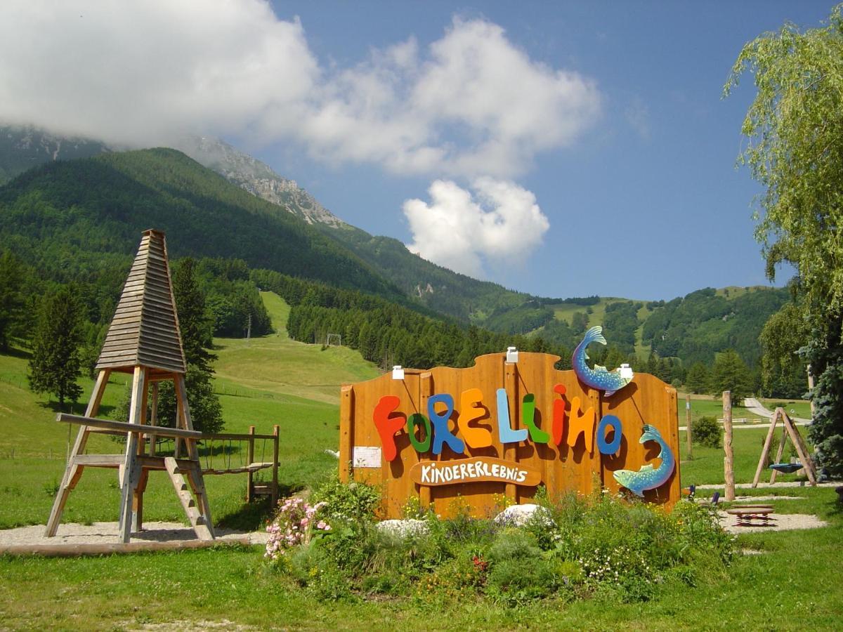 Hotel-Restaurant Forellenhof Puchberg am Schneeberg Exteriör bild