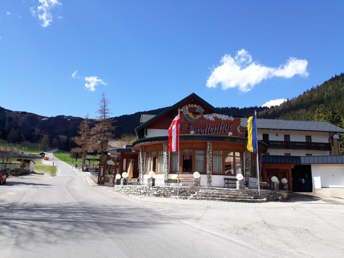 Hotel-Restaurant Forellenhof Puchberg am Schneeberg Exteriör bild