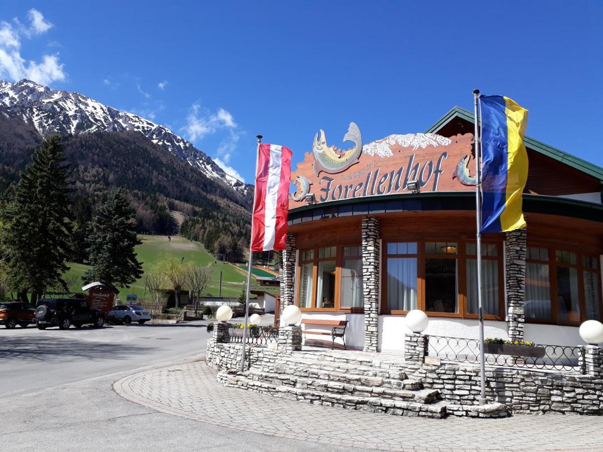 Hotel-Restaurant Forellenhof Puchberg am Schneeberg Exteriör bild