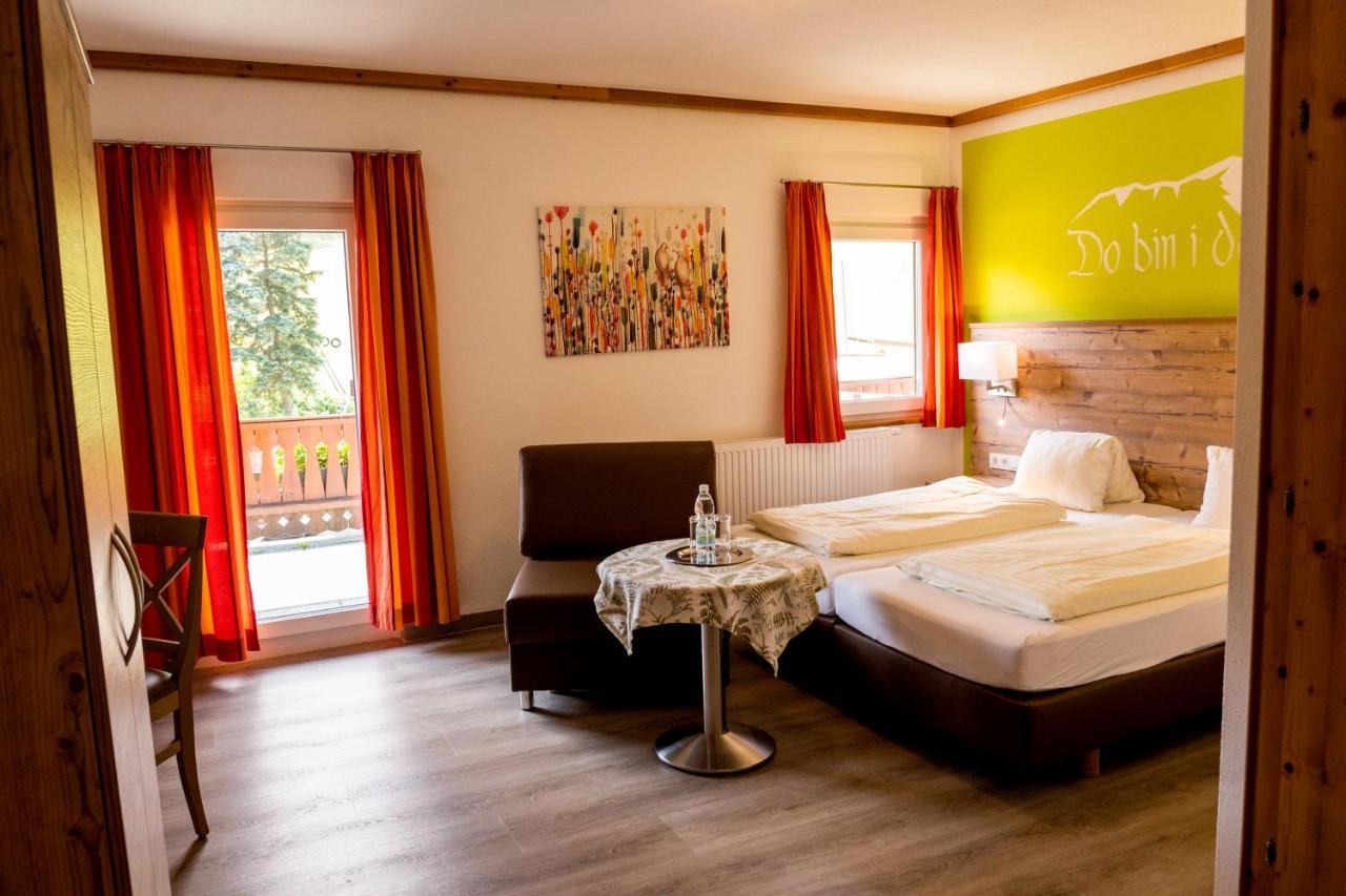 Hotel-Restaurant Forellenhof Puchberg am Schneeberg Exteriör bild